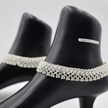 Handcrafted Pure Silver Payal for Women (39M3819)